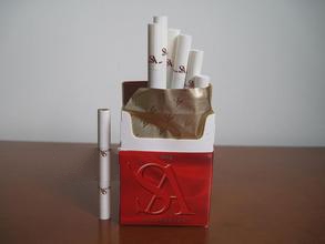 红梅香烟曾经是高端品